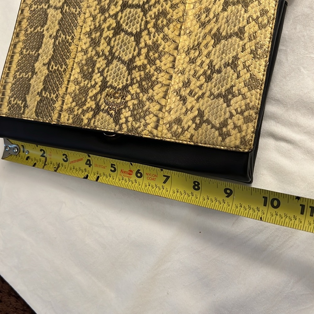 Authentic MCM Python soft Leather shoulder/Clutch Bag - Picture 13 of 17